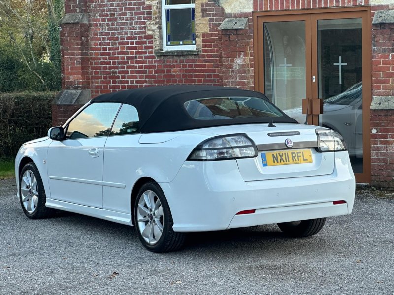 SAAB 9-3