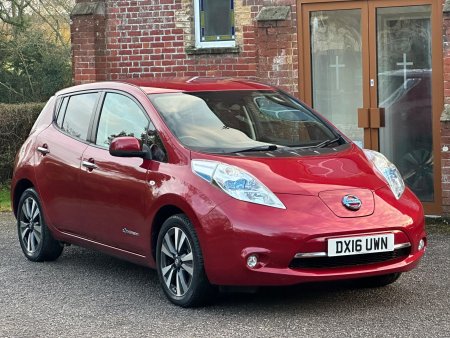 NISSAN LEAF 30kWh Tekna Auto 5dr